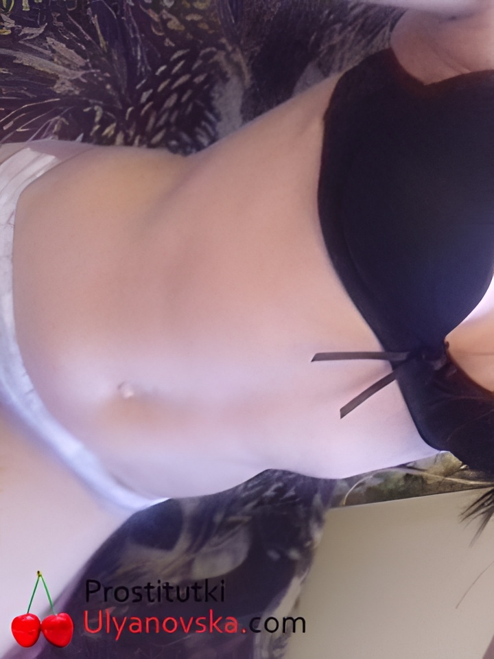 Анечка привлекальеная девушка из Ессентуков цена от 1500 руб