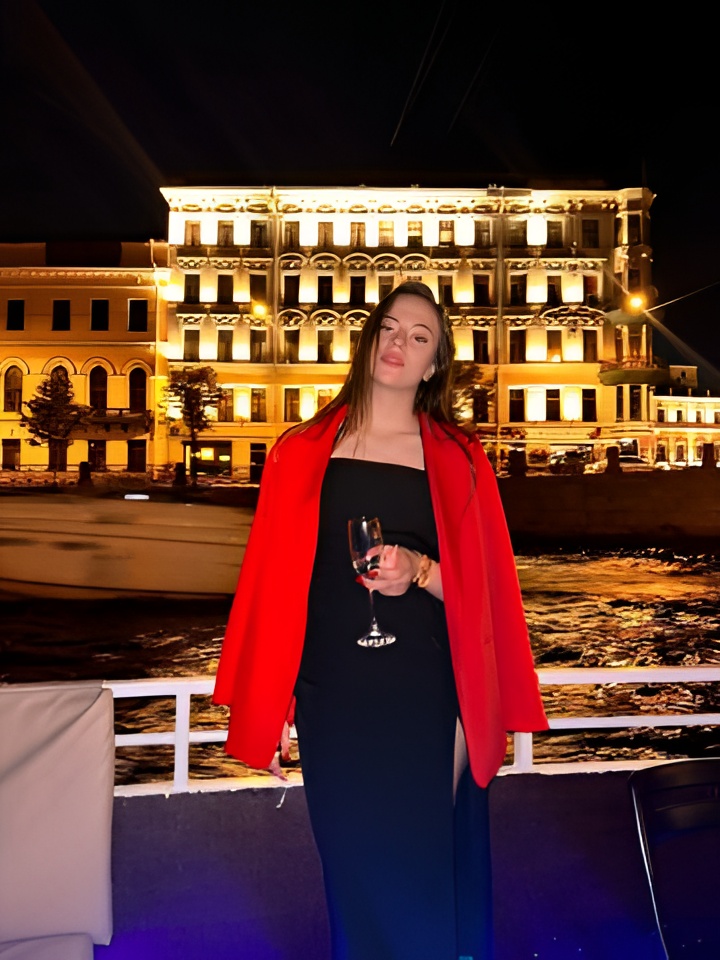 Индивидуалка Сарра, доступна для личного знакомства от 4000 руб