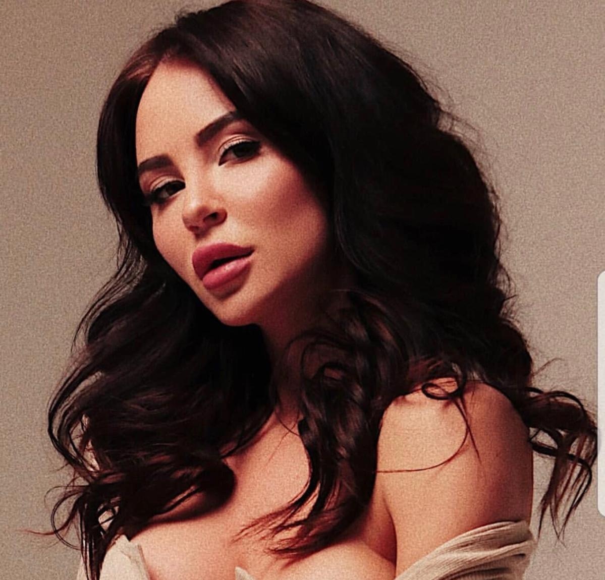 Изольда привлекальеная девушка из Ессентуков цена от 3000 руб