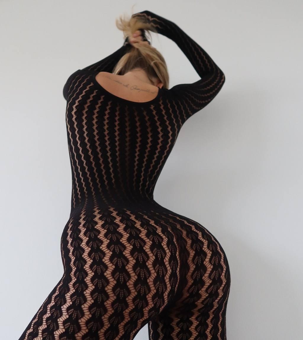 Марина привлекальеная девушка из Ессентуков цена от 6000 руб