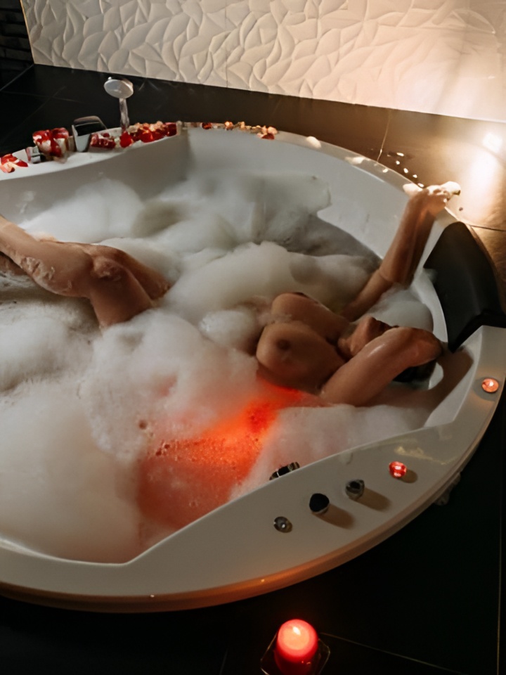 Индивидуалка Адель, доступна для личного знакомства от 4000 руб