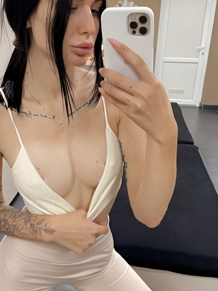 Индивидуалка Адель, доступна для личного знакомства от 4000 руб