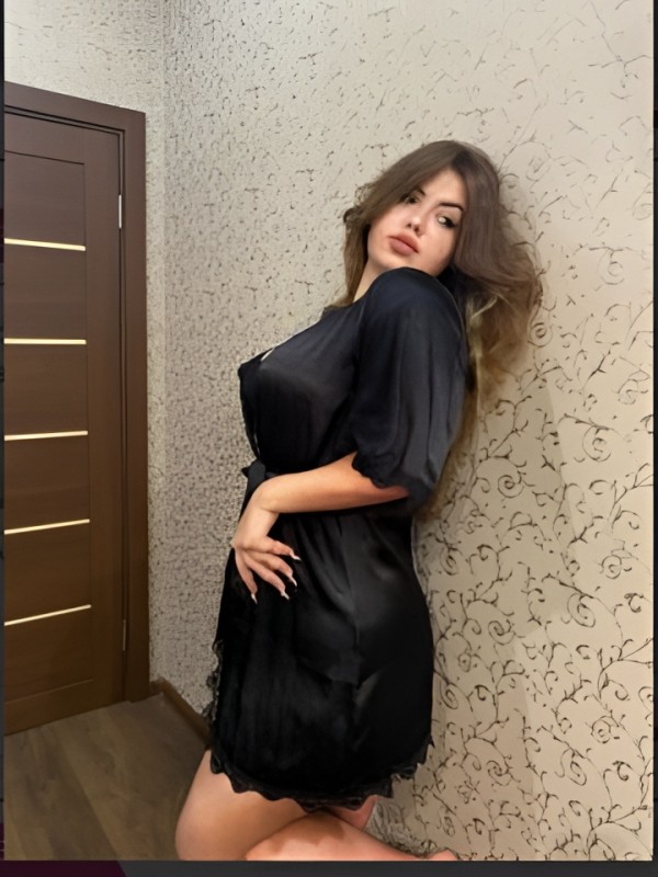 Ангелина привлекательная девушка из Ессентуков цена от 5000 руб