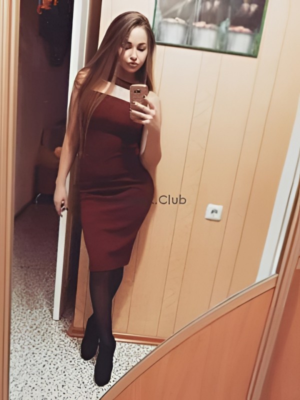 Юля привлекательная девушка из Ессентуков цена от 5000 руб