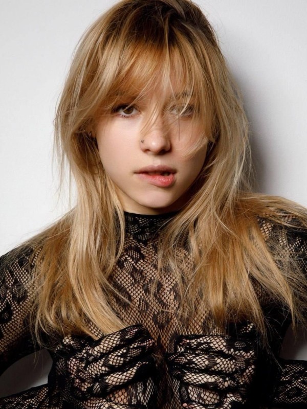 Нонна привлекательная девушка из Ессентуков цена от 6000 руб